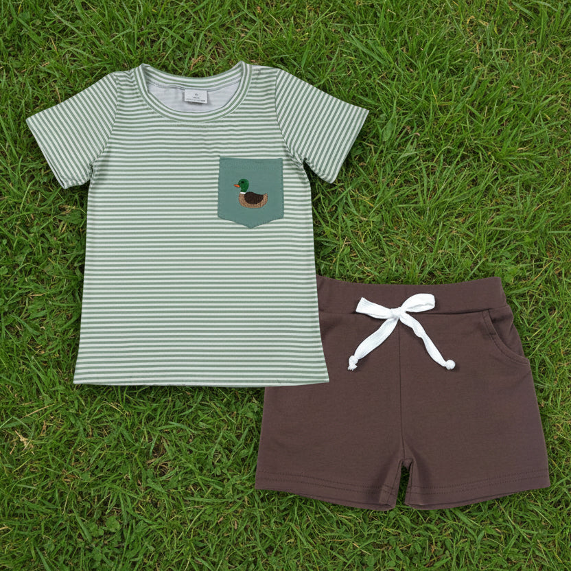 stripes t-shirt shorts set
