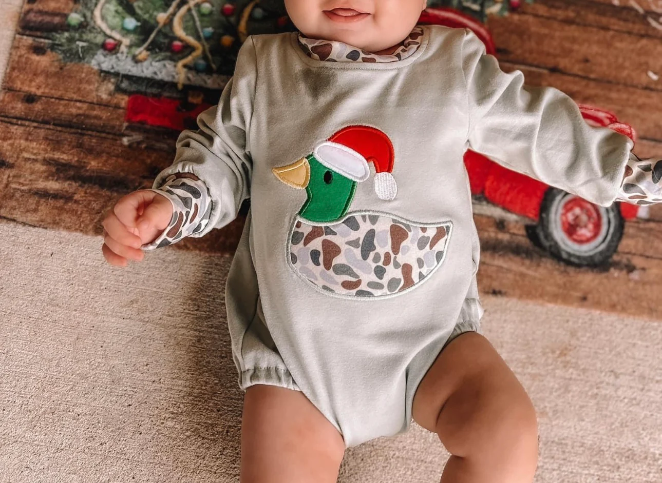 LR1683 Santa Hat Camouflage Duck Long Sleeve Bodysuit
