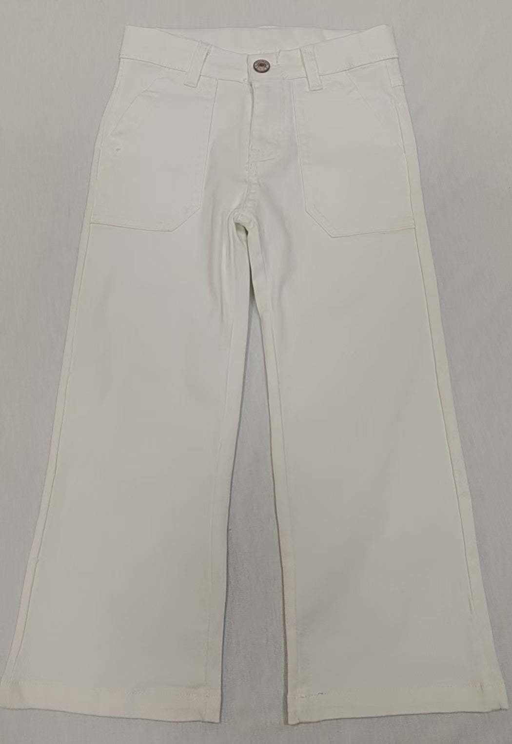presale P0754 Solid White Straight Jeans D 3.18