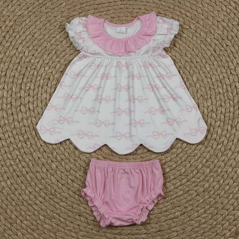pink bow on white scallop bummie set