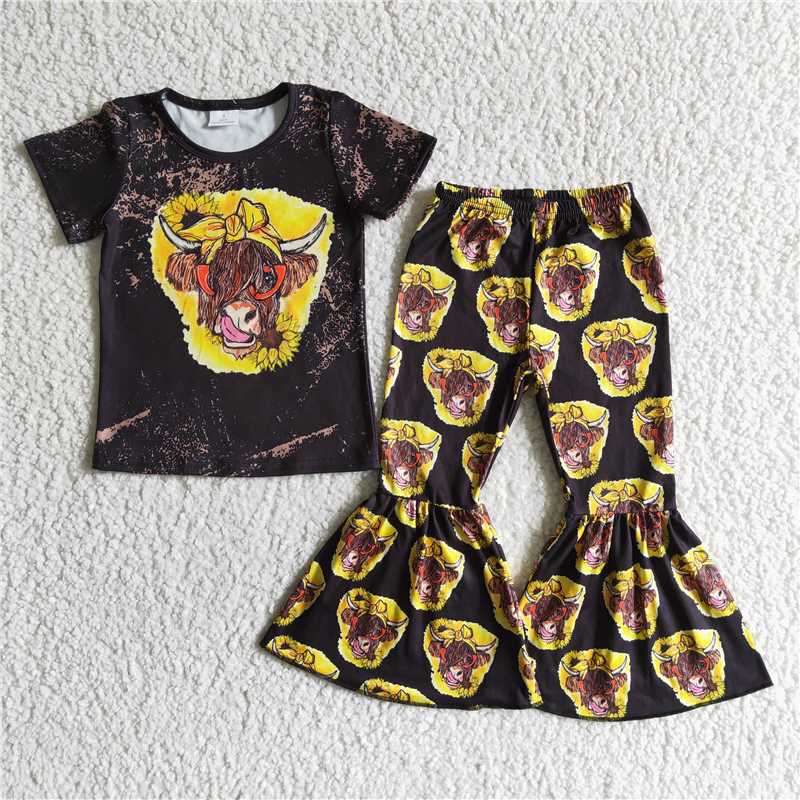 GSPO0010 Bull Head Pattern Black Short Sleeve Flared Pants Set