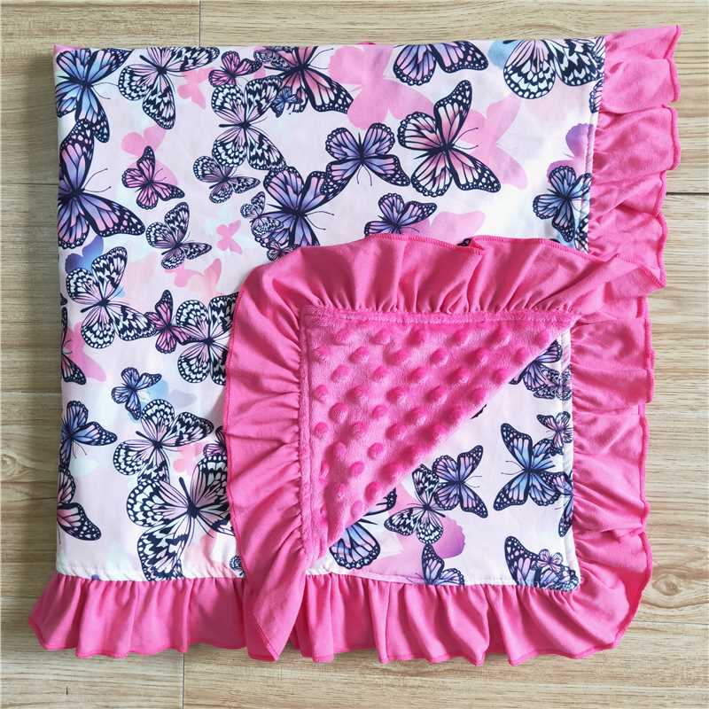 BL0001 Pink Butterfly Lace Blanket