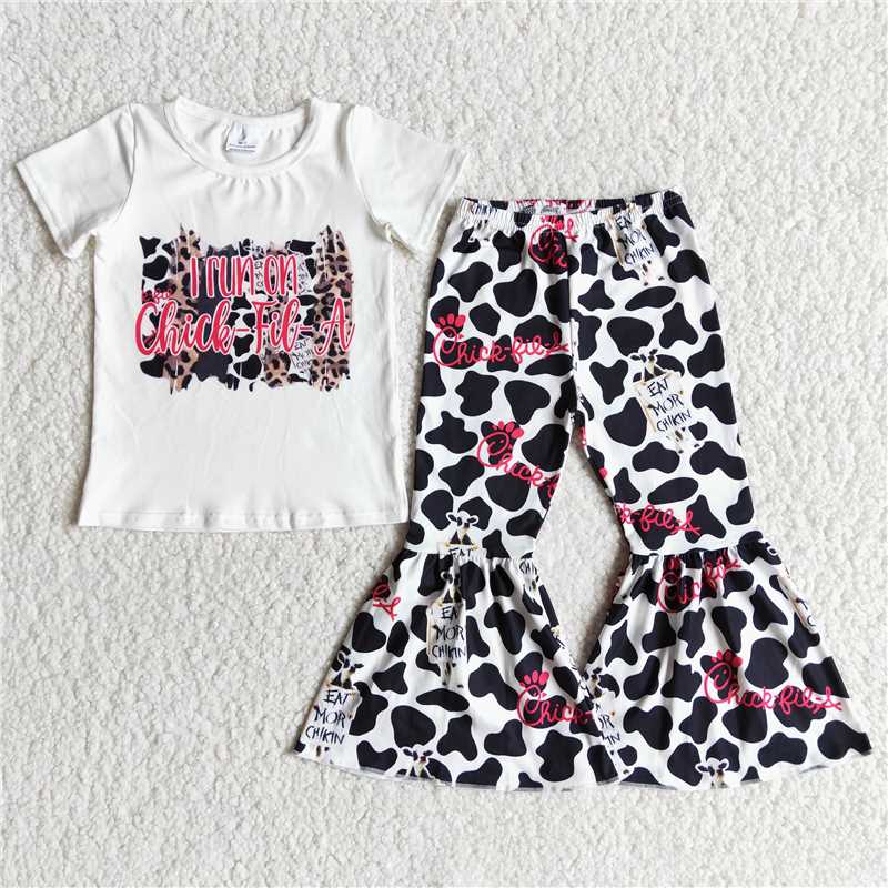 E7-2 White Short Sleeve Cow Spot Flared Pants Set