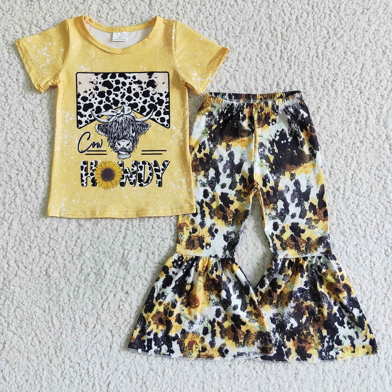 GSPO0081 Alpine Cow Sunflower Short Sleeve Pants Set