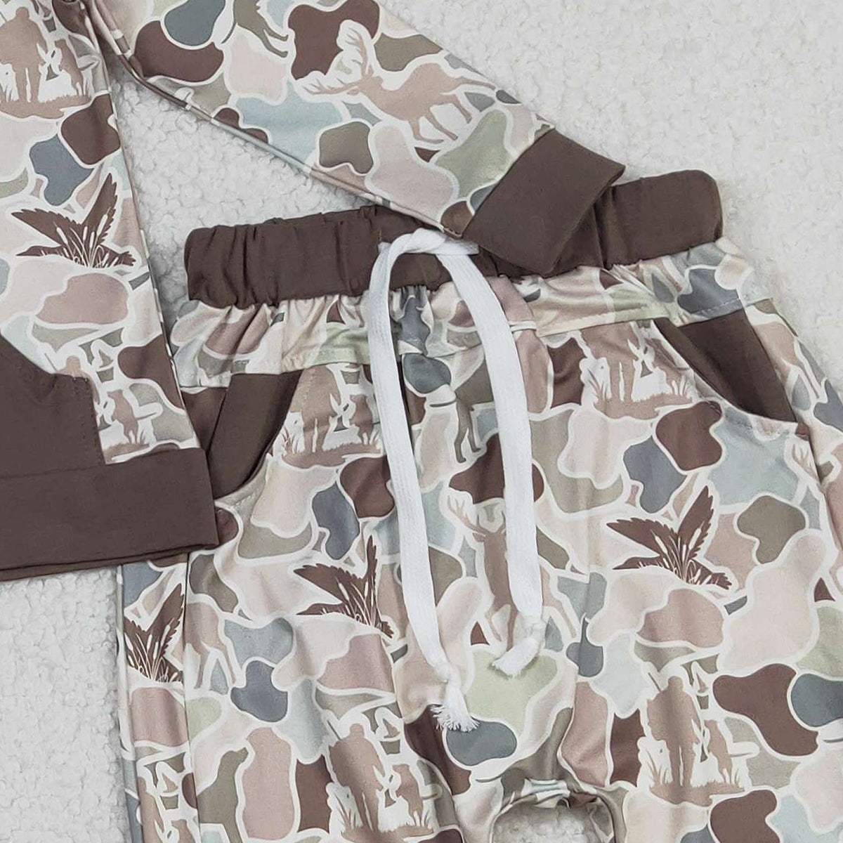 Baby Boys Camouflage Deer Ducks Hoodie Top with Pocket And Jogger Pants Set Outdoor Hunting Themed Baby Outfit