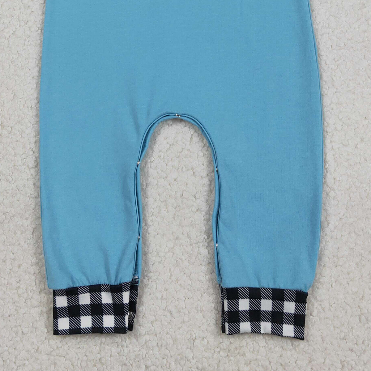 Embroidery 'I Love Footballs' Baby Boys Team Footie Rompers Cute Embroidered Bodysuits for Newborns And Toddlers