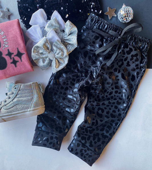 P0219 Leopard Black Offset Trousers
