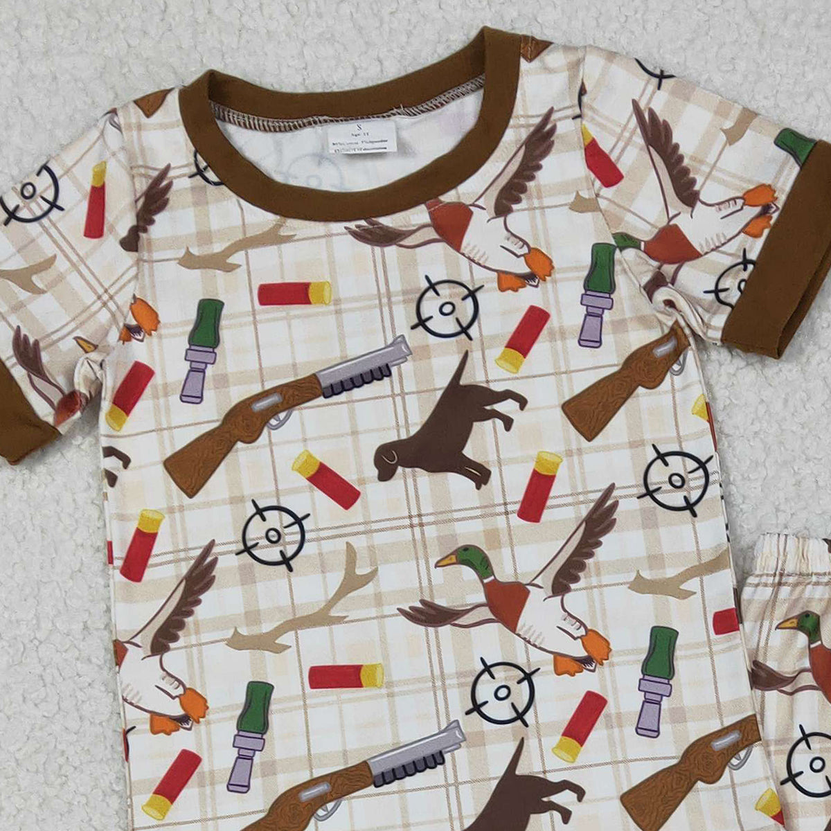 Baby Boys Khaki Checked Hunting Pajamas Set with Dogs And Ducks Design Top And Pants Matching Sleepwear for Infants