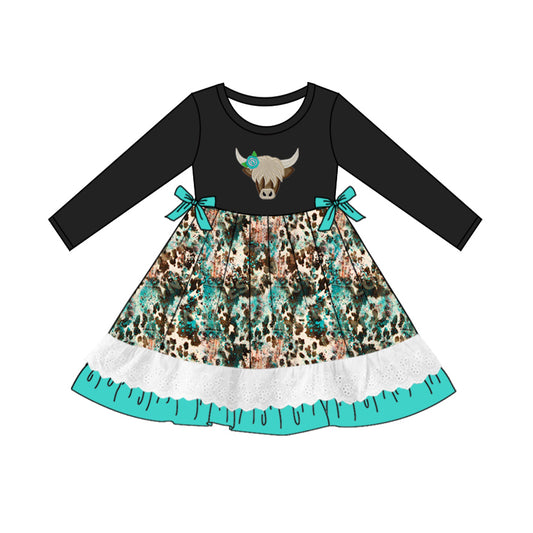 Custom cow   baby girls dress MOQ3   2024 8.27