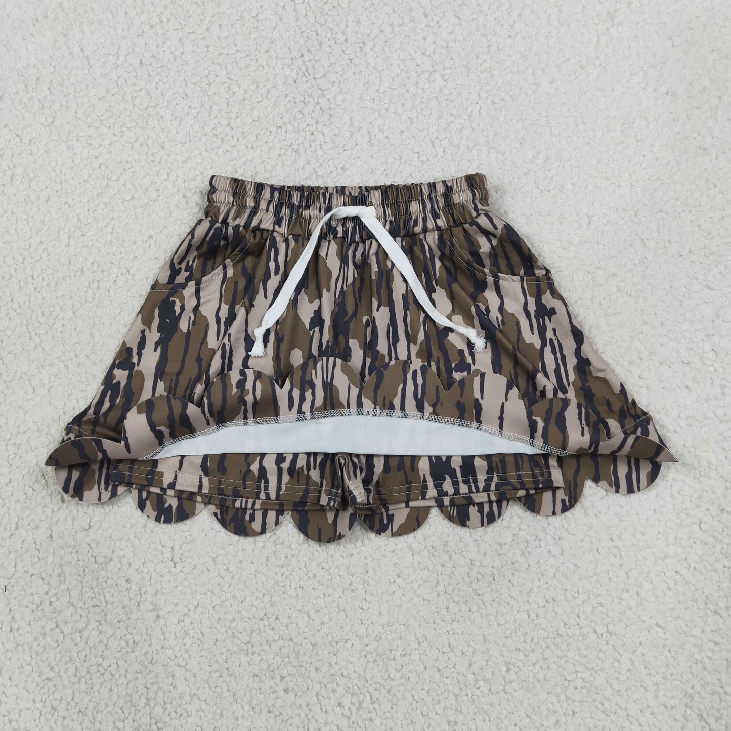 camo scallop skort