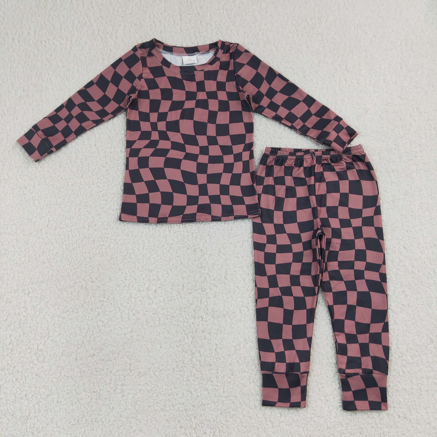 long sleeve chocolate wavy checkered pajamas