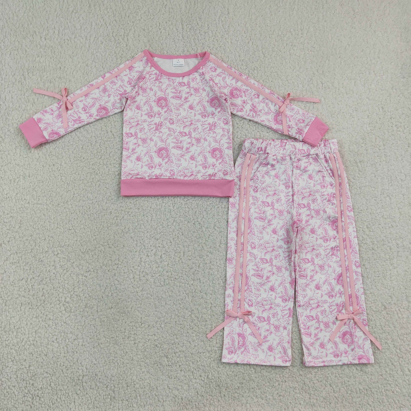 long sleeve pink flower sweatershirt pants outfit girls outfit for fall