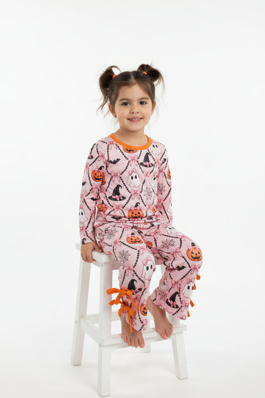trellis pink coquette Halloween scallop outfit