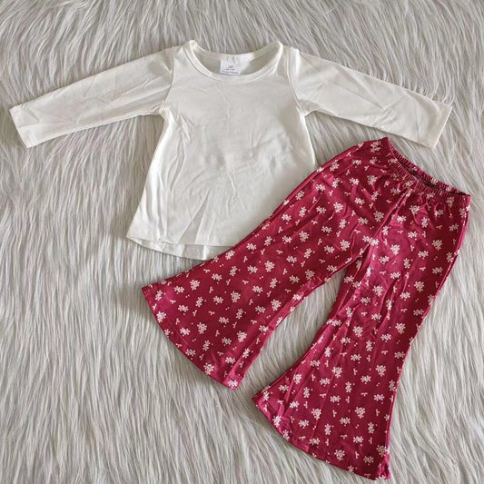 6 A12-26 White top + red wide-leg pants