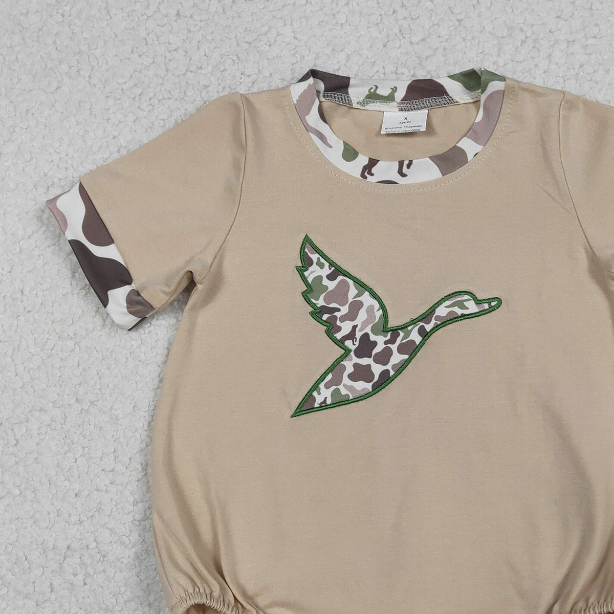 Baby Boys Embroidery Camo Ducks Short Sleeve Hunting Rompers Cute And Fashionable Baby Outfit for Little Hunters