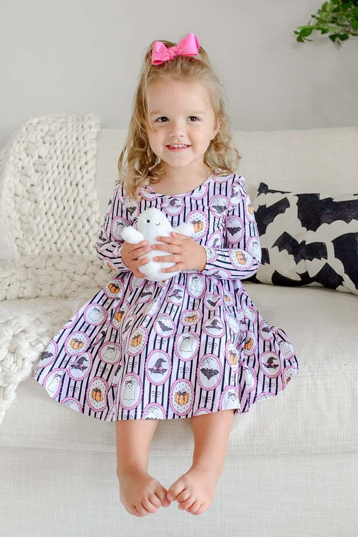 Custom order MOQ 5 Girls' Halloween Glow-in-the-Dark Long Sleeve Twirl Dress