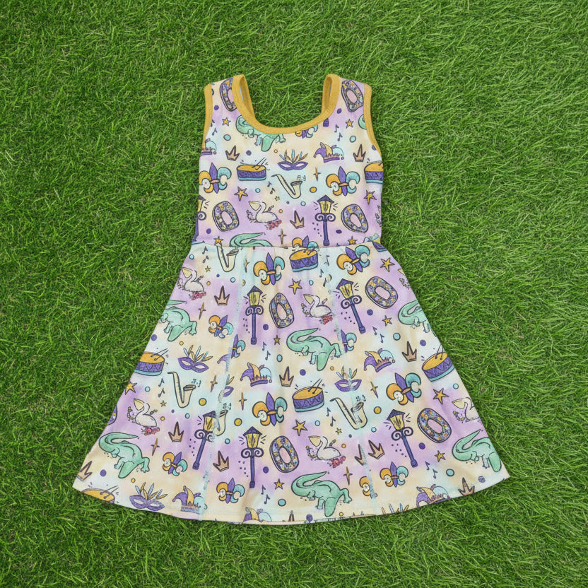 happy mardi gras thing athletic dress