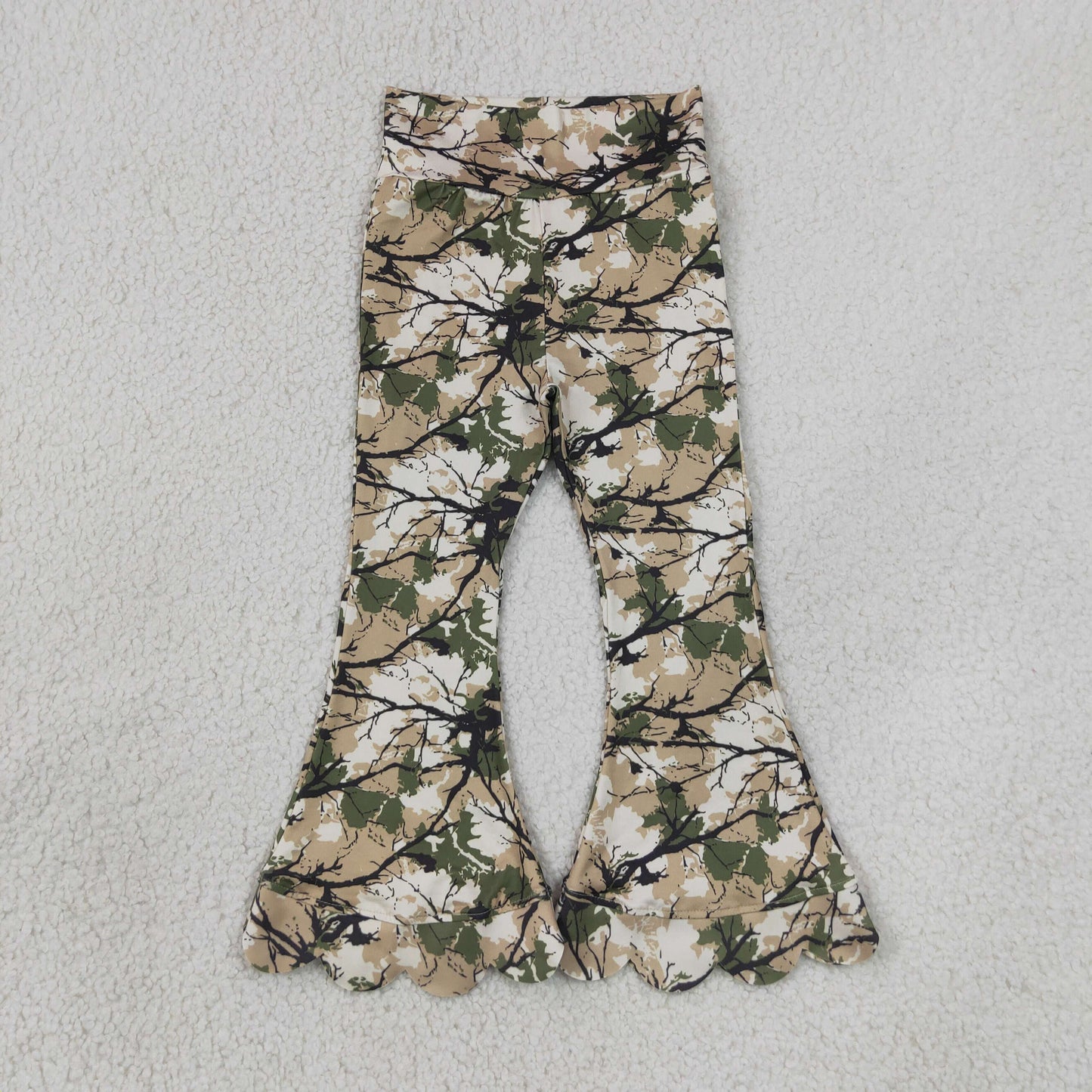 camo scallop bottom pants