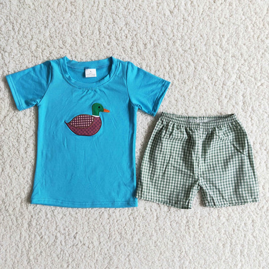 B11-1 Embroidered duck plaid suit
