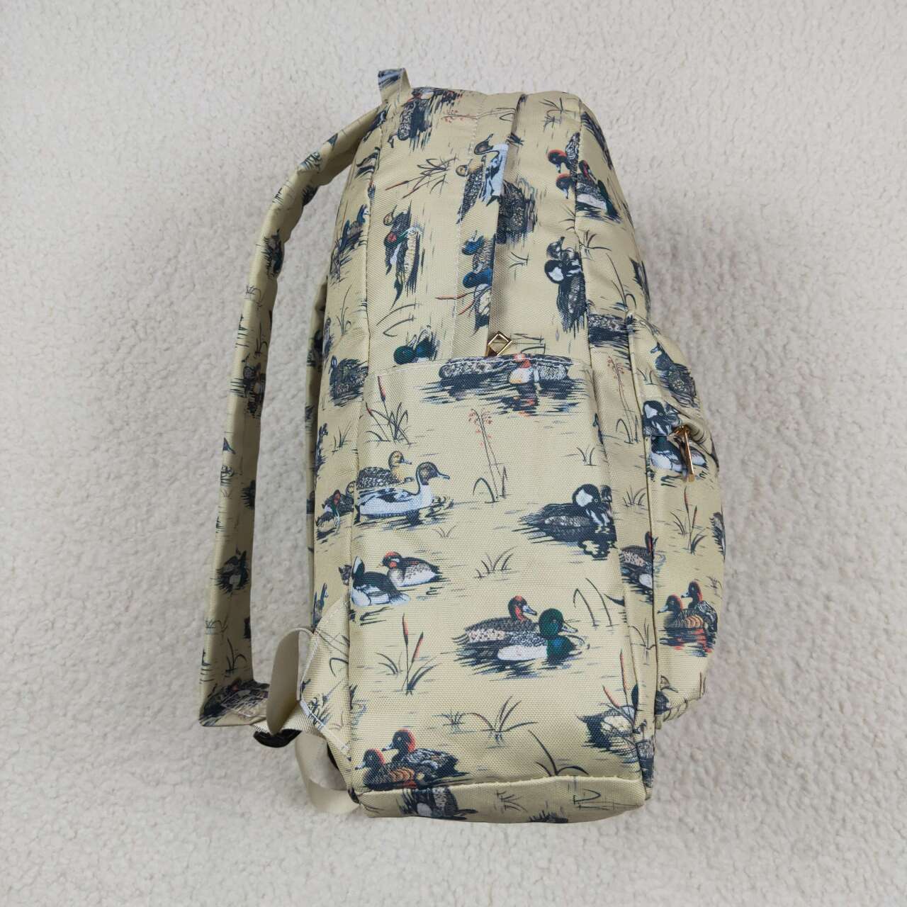 BA0198 Duck light brown backpack