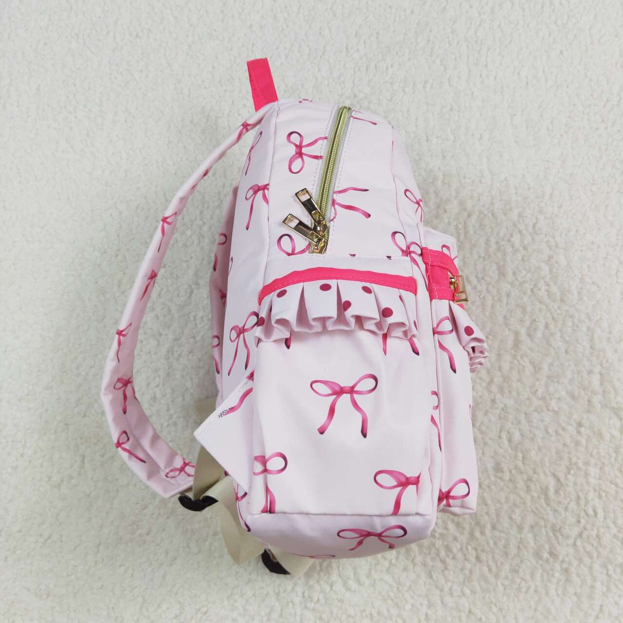 BA0233 Pink Backpack with Bow D 8.2