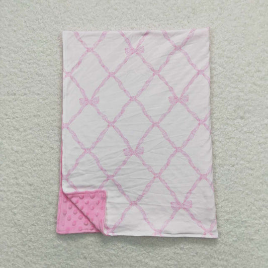 BL0132 Bow pattern pink and white baby blanket