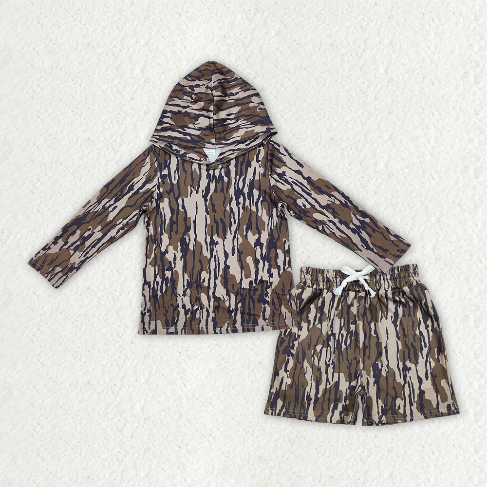 long sleeve camo hoodie top shorts outfit