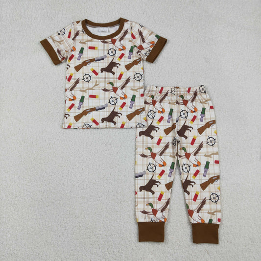 Baby Boys Khaki Checked Hunting Pajamas Set with Dogs And Ducks Design Top And Pants Matching Sleepwear for Infants