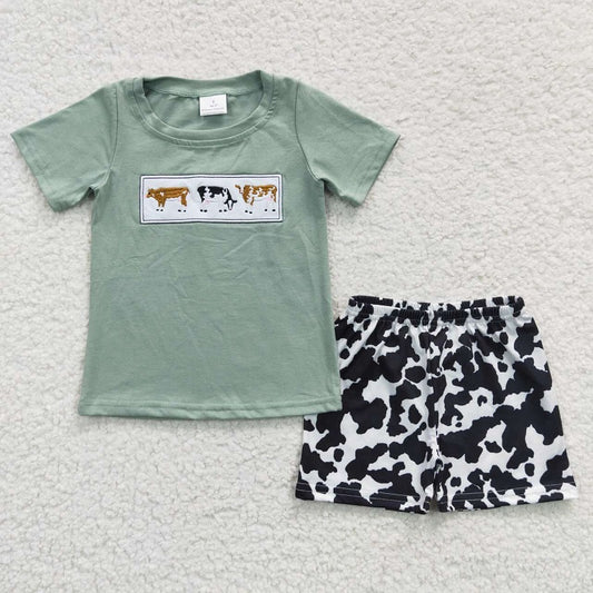 BSSO0264 Boys Embroidered Cow Green Short Sleeve Cow Print Shorts Set