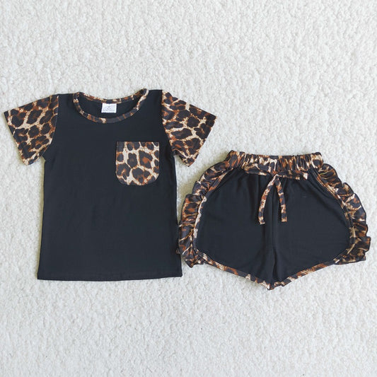 C4-12 Leopard print pocket black lace up shorts set