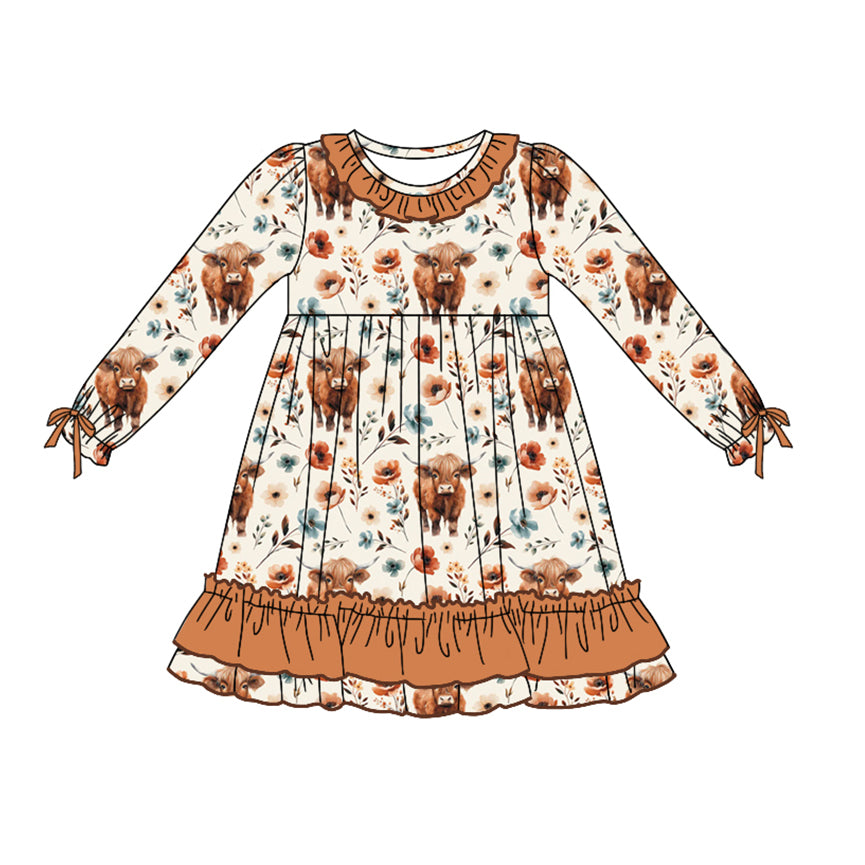 GLD0784  Beige long-sleeved dress with alpine bull head flowers and brown lace  D 822