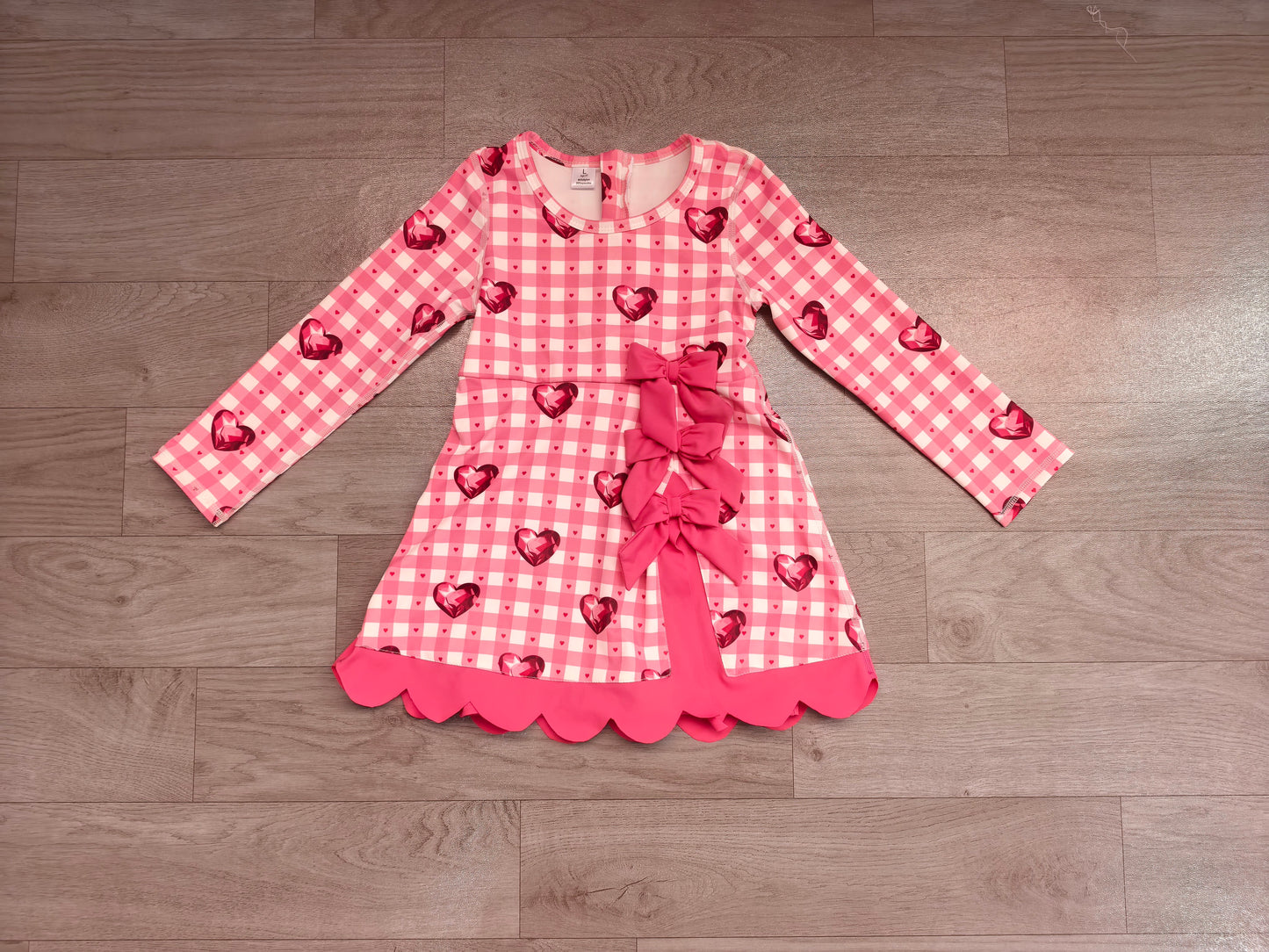 Pre order sweet heart athletic scallop dress
