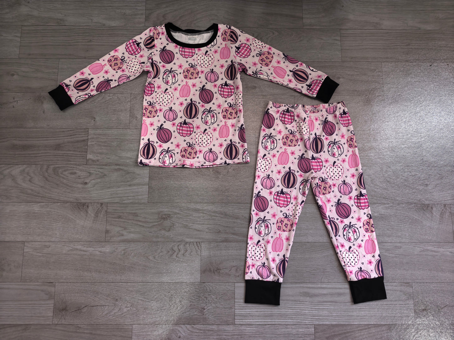 Pre order pumpkin two pieces girl pajamas set