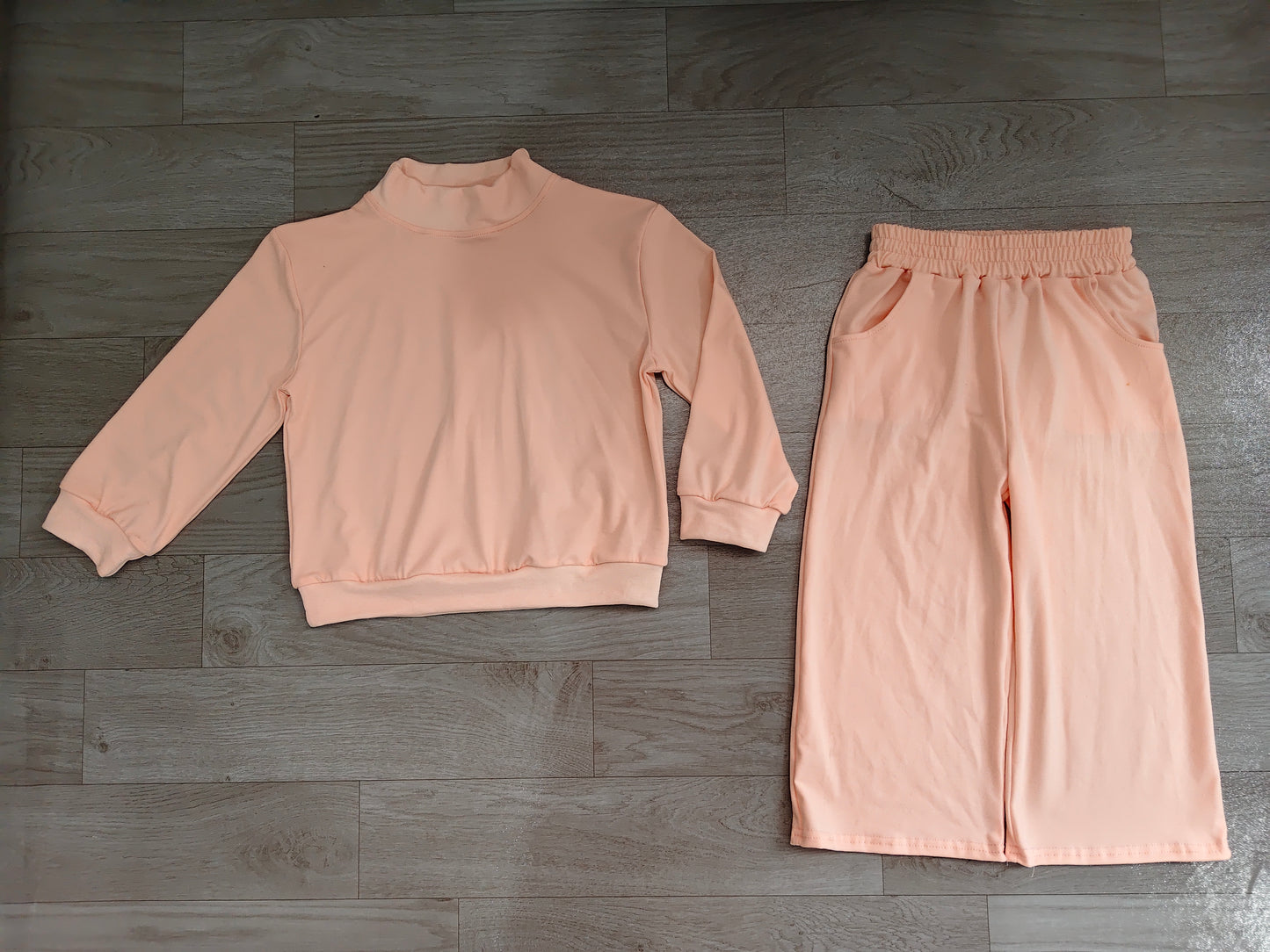 Pre order pink cotton long sleeve pants outfits