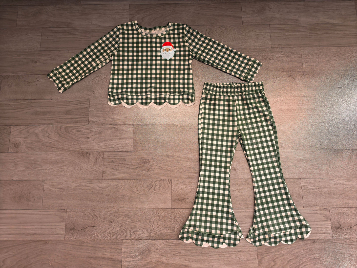 Pre order green gingham with embroidery santa pattern scallop outfit