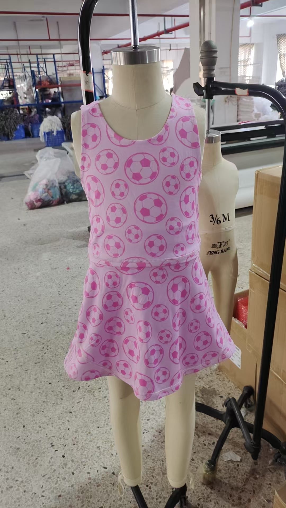 GSD1468  Baby Girls Football Pink Sleeveless Pants Skirt Set  D 4.16