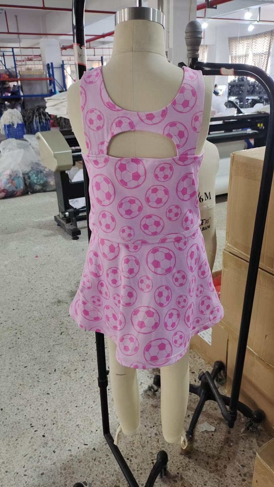 GSD1468  Baby Girls Football Pink Sleeveless Pants Skirt Set  D 4.16