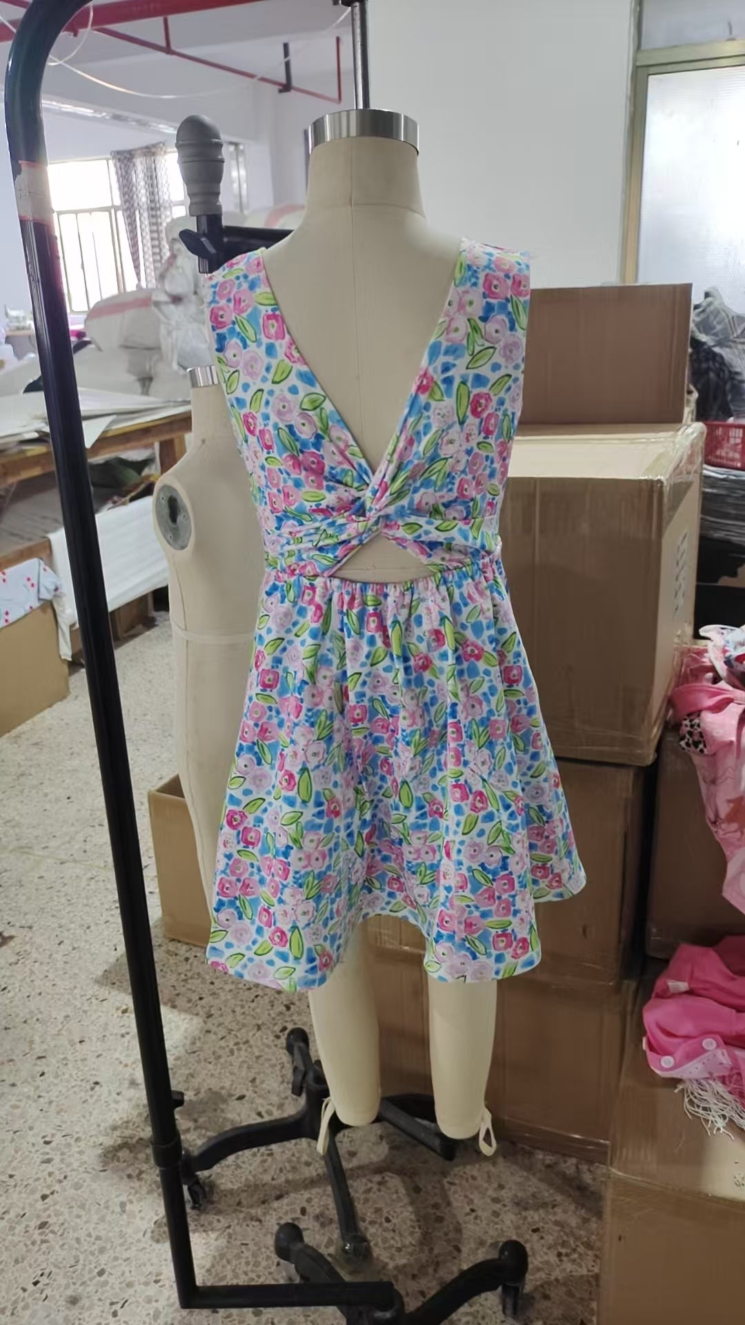 GSD1990 Baby Girls Blue Flowers Sleeveless Athletic Dresses   D 4.8