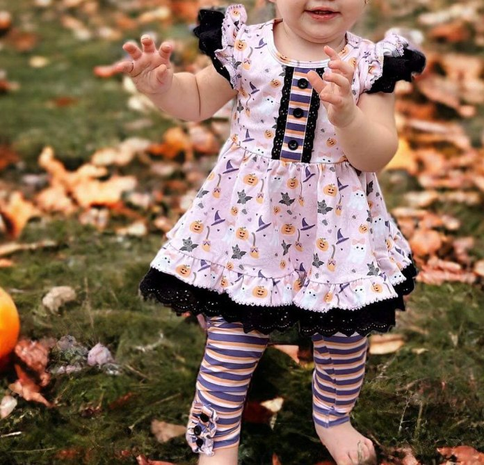 GSPO1668 spooky legging outfit