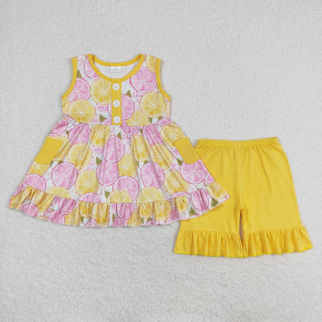 GSSO1079 Orange fruit pattern yellow sleeveless shorts set