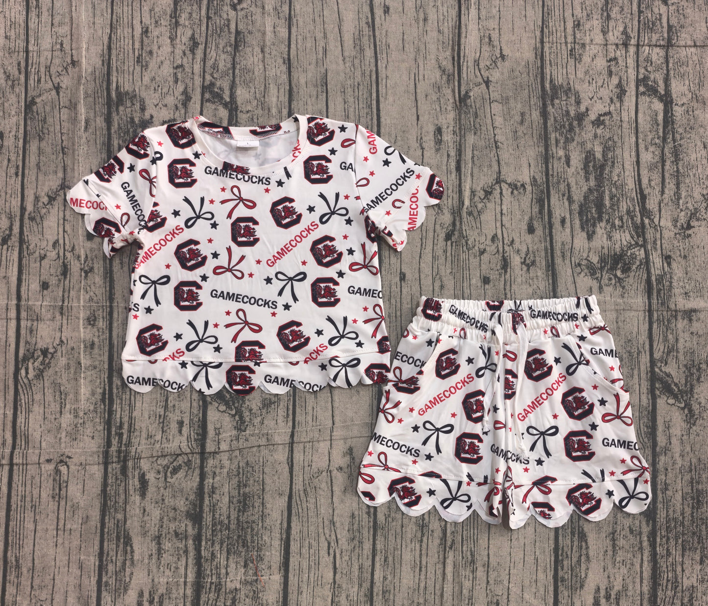 Pre order team scallop shorts set