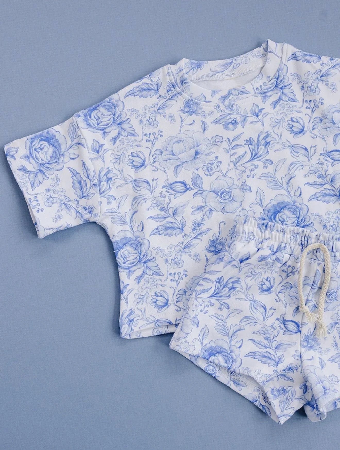 Pre order blue flower shorts set