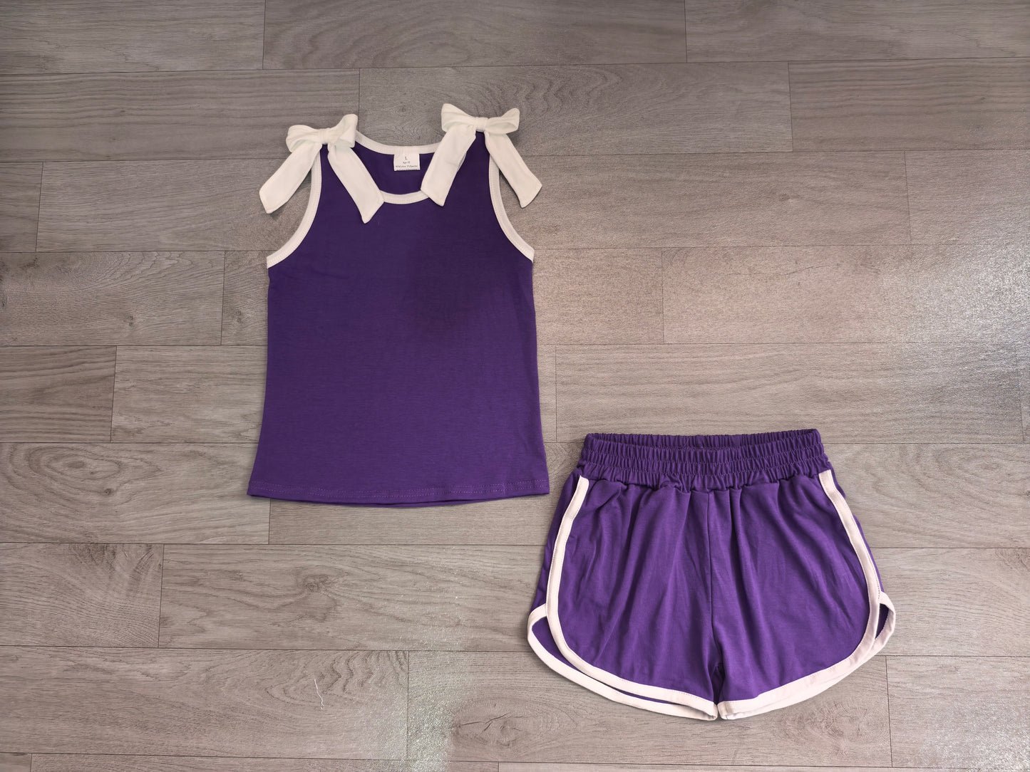 Pre order bow shorts set