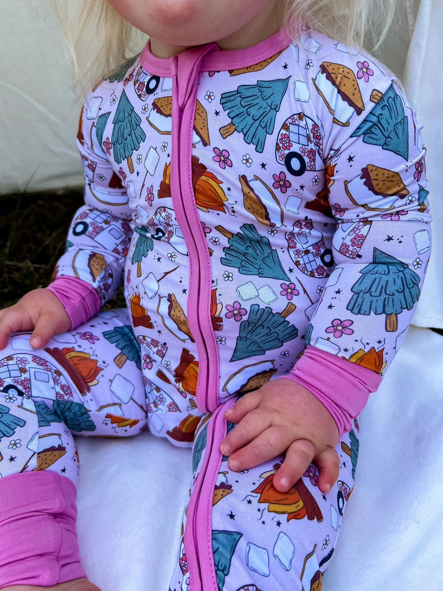 LR1210 Bamboo Christmas Tree Fireplace Zip-Up Long Sleeve Bodysuit
