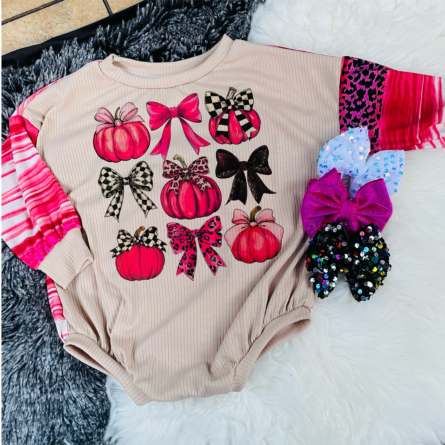 LR1724 Bow Pumpkin Panel Long Sleeve Bodysuit