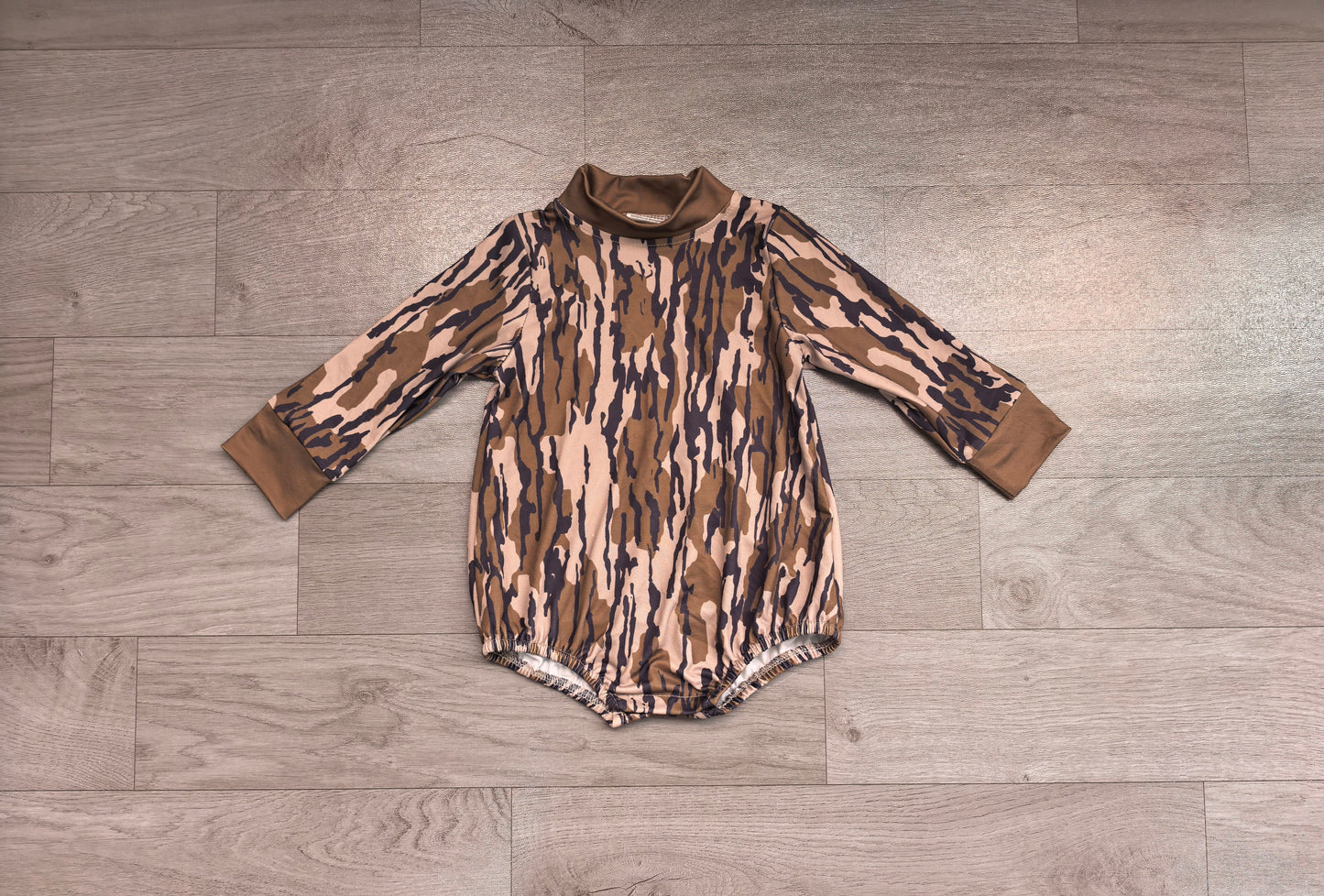 Pre order long sleeve camo romper baby clothing