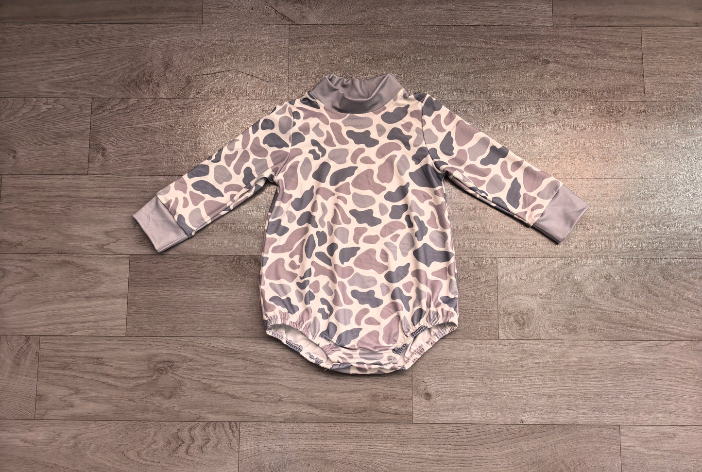Pre order long sleeve camo romper baby clothing
