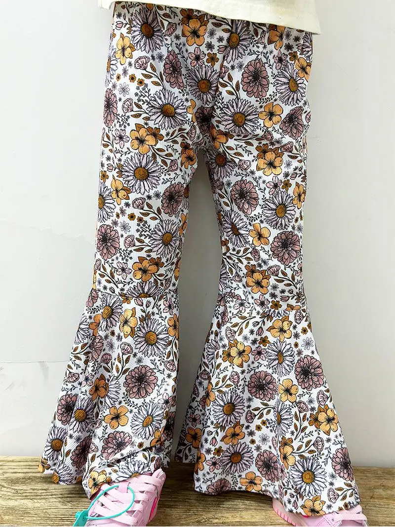 presale P0707 White trousers with pink and yellow flowers and leaves  2024 10.18