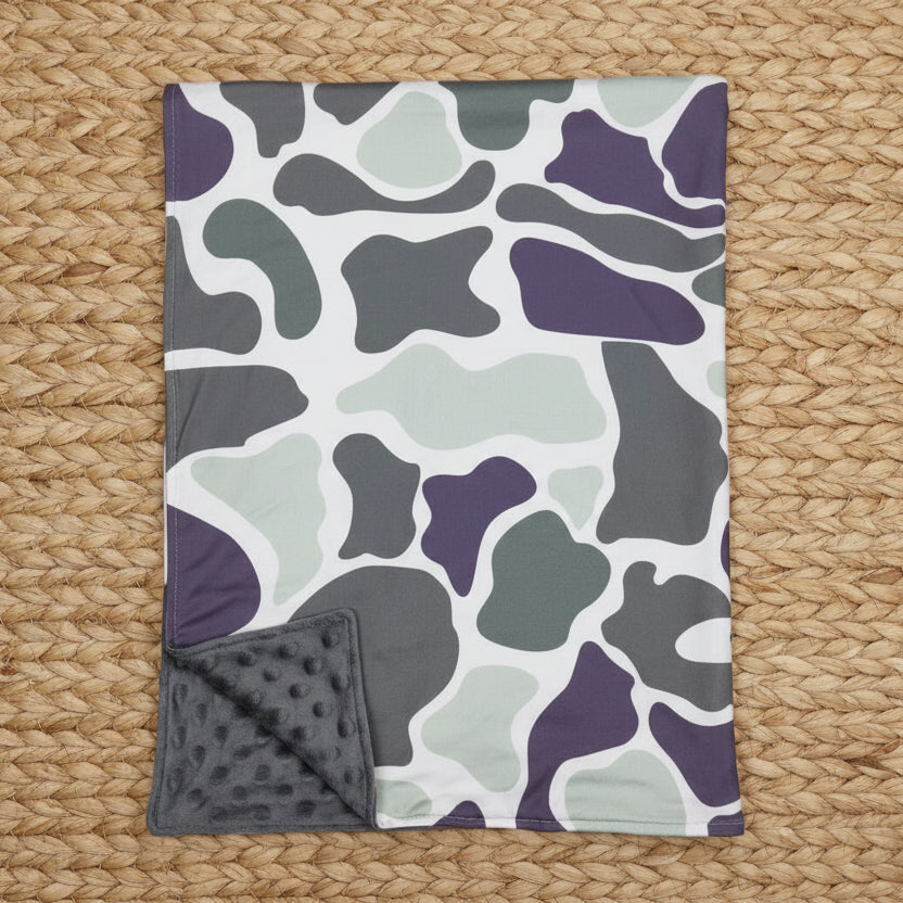 BL0108 Camo blanket