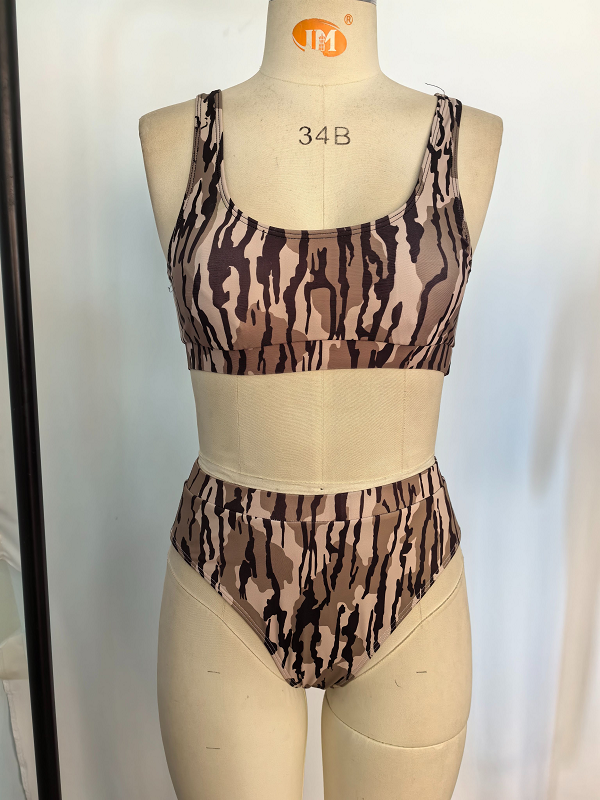 S0562 Adult women's military green camouflage swimsuit suit D 6.25